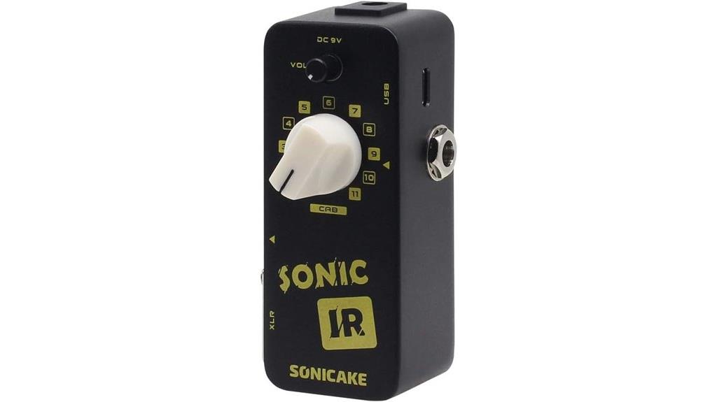 guitar effects and cabinet