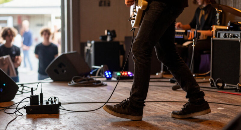15 Best Wireless Guitar Systems for Practice and Performance in 2027