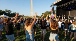 Turnstile Draw 60,000 Fans To Washington Monument, Raise Over $220,000 For Humanitarian Aid